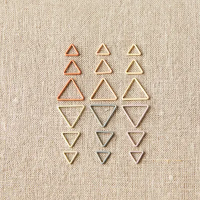 Triangle Stitch Markers - Earth Tones